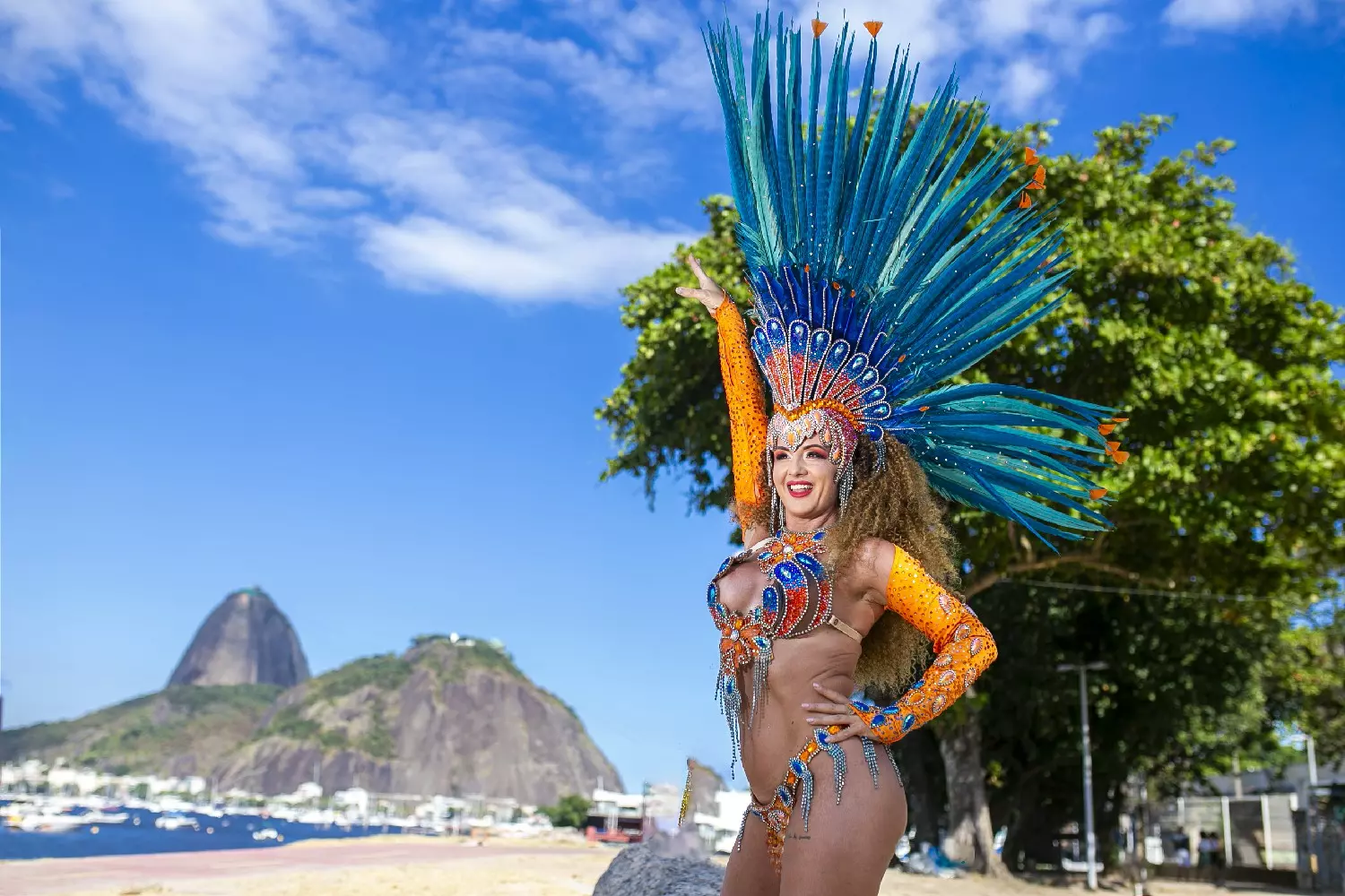 Kamila Forysiak é a nova musa da Em Cima da Hora para 2026